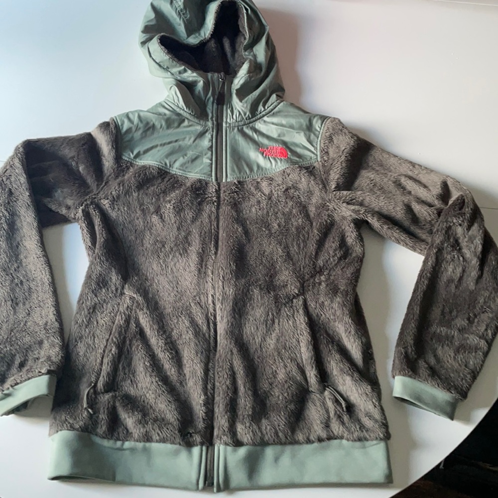 Womans North Face coat